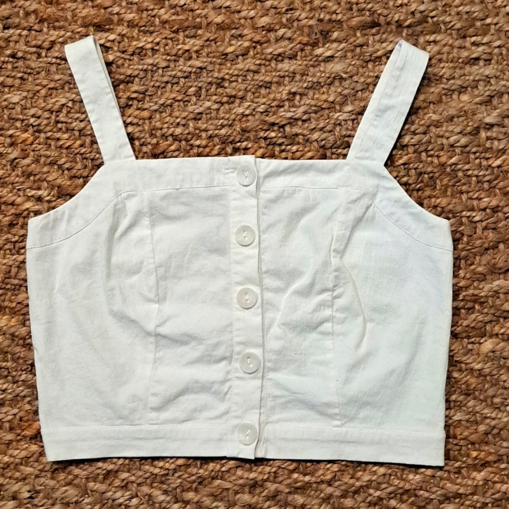 Cropped Fitted Linen Blend Top